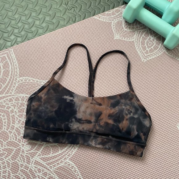 lululemon athletica Other - Lululemon Flow Y Nulu Bra